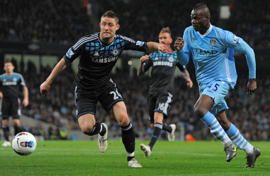 湖人锋线大闸范德比尔特表现抢眼，却差点无缘比赛，究竟为何？