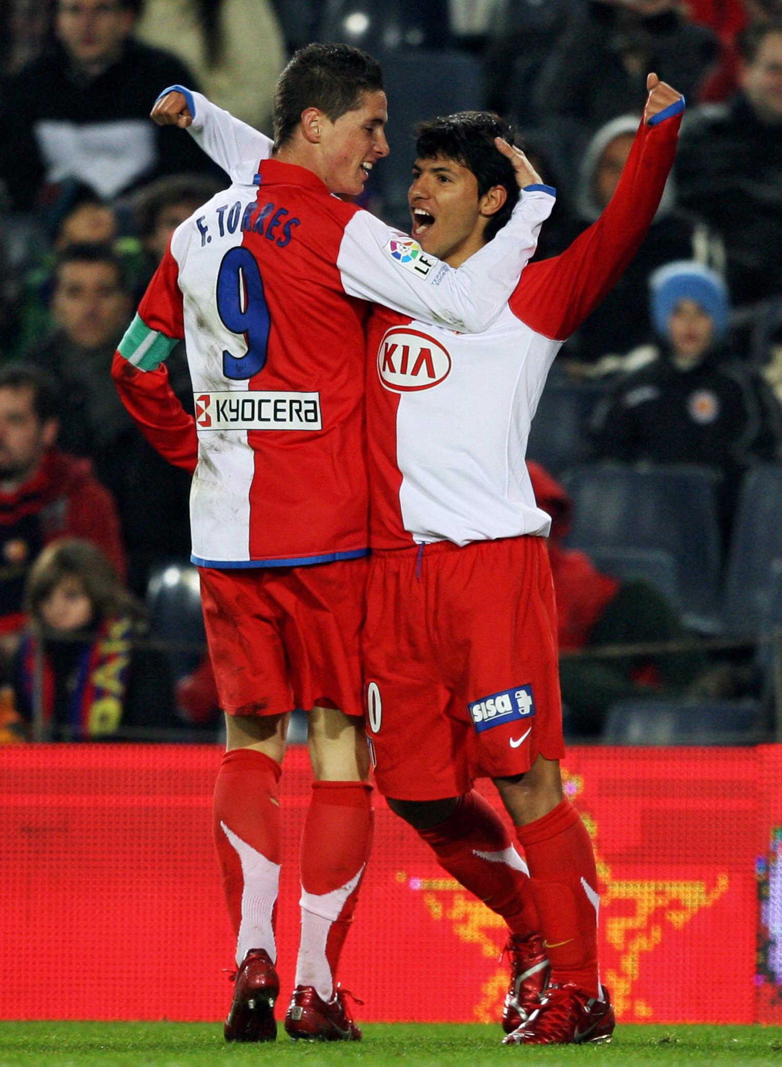 詹皇这一瞪惊呆众人，连东契奇都难以承受，顿巴斯球员尤为尴尬！